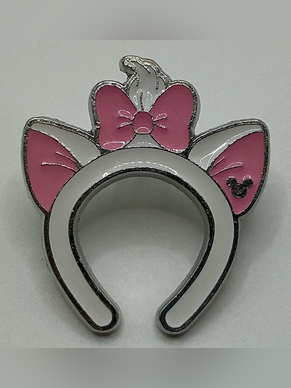 2027 DISNEY TRADING ENAMEL PIN MARIE FROM ARISTOCATS HEADBAND